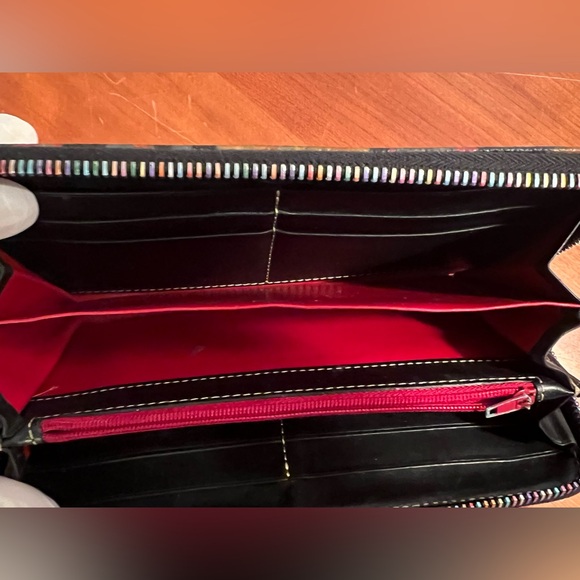 Dooney & Bourke Retro Doodle Vtg Zip Around Wallet - Picture 6 of 6